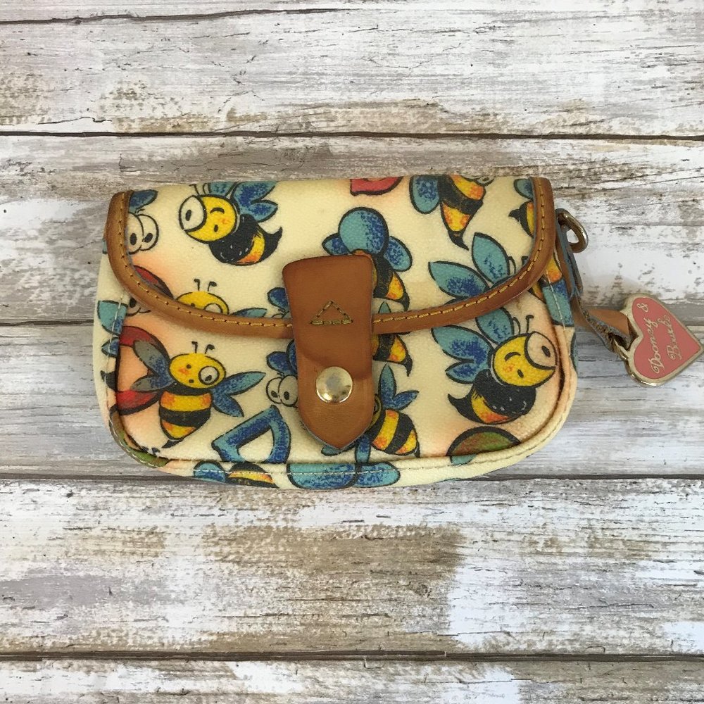 Dooney & Bourke Bee Clutch White